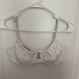 Xhilaration Size L White Bikini Top
